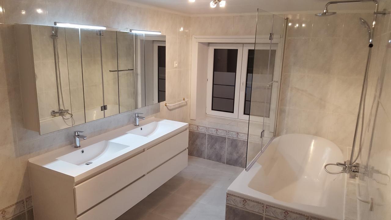 Vakantiewoningen De Jud Maasmechelen Esterno foto